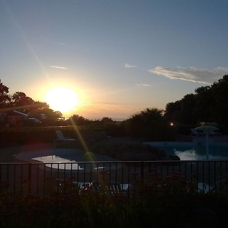 Camping Le Balcon De La Baie Saint-Marcan المظهر الخارجي الصورة