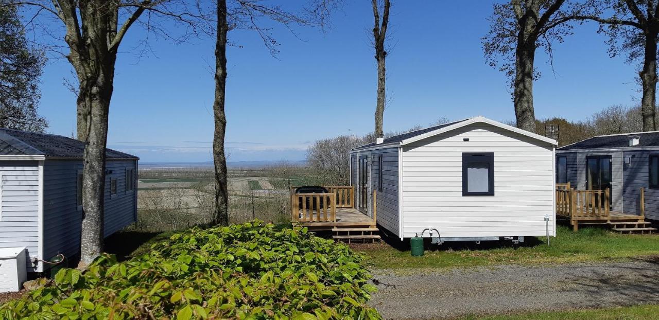 Camping Le Balcon De La Baie Saint-Marcan المظهر الخارجي الصورة
