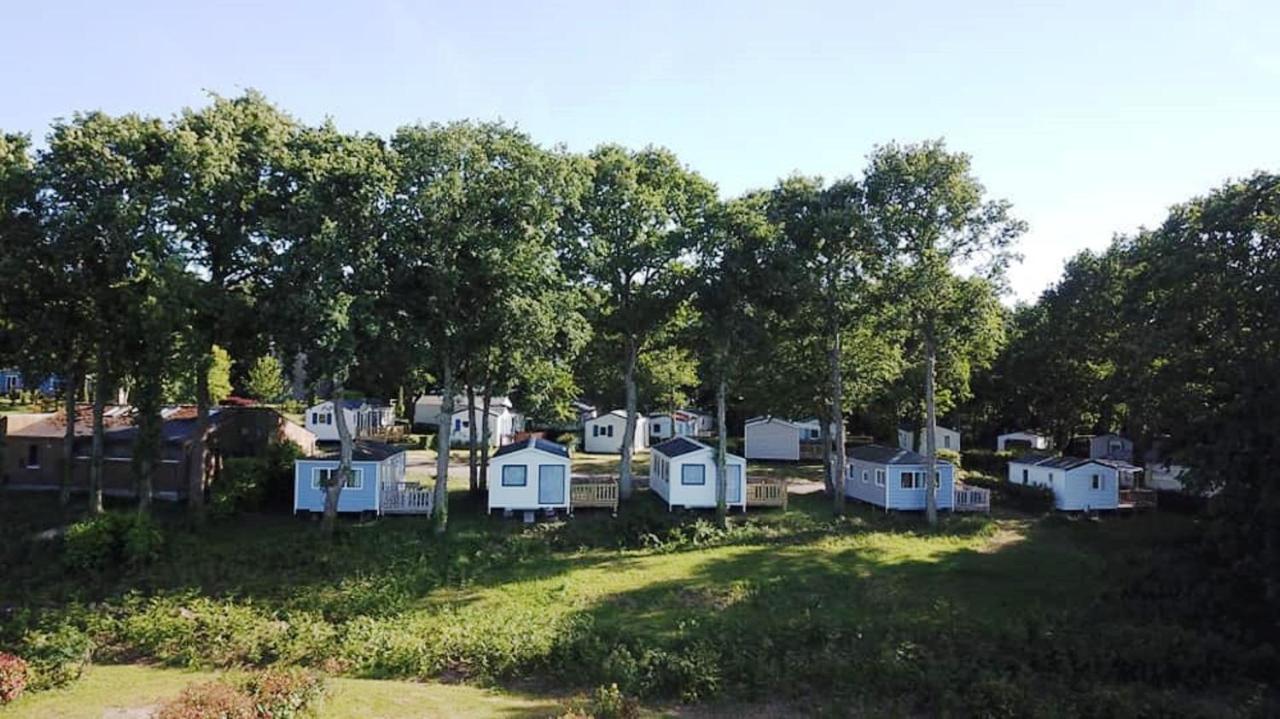 Camping Le Balcon De La Baie Saint-Marcan المظهر الخارجي الصورة