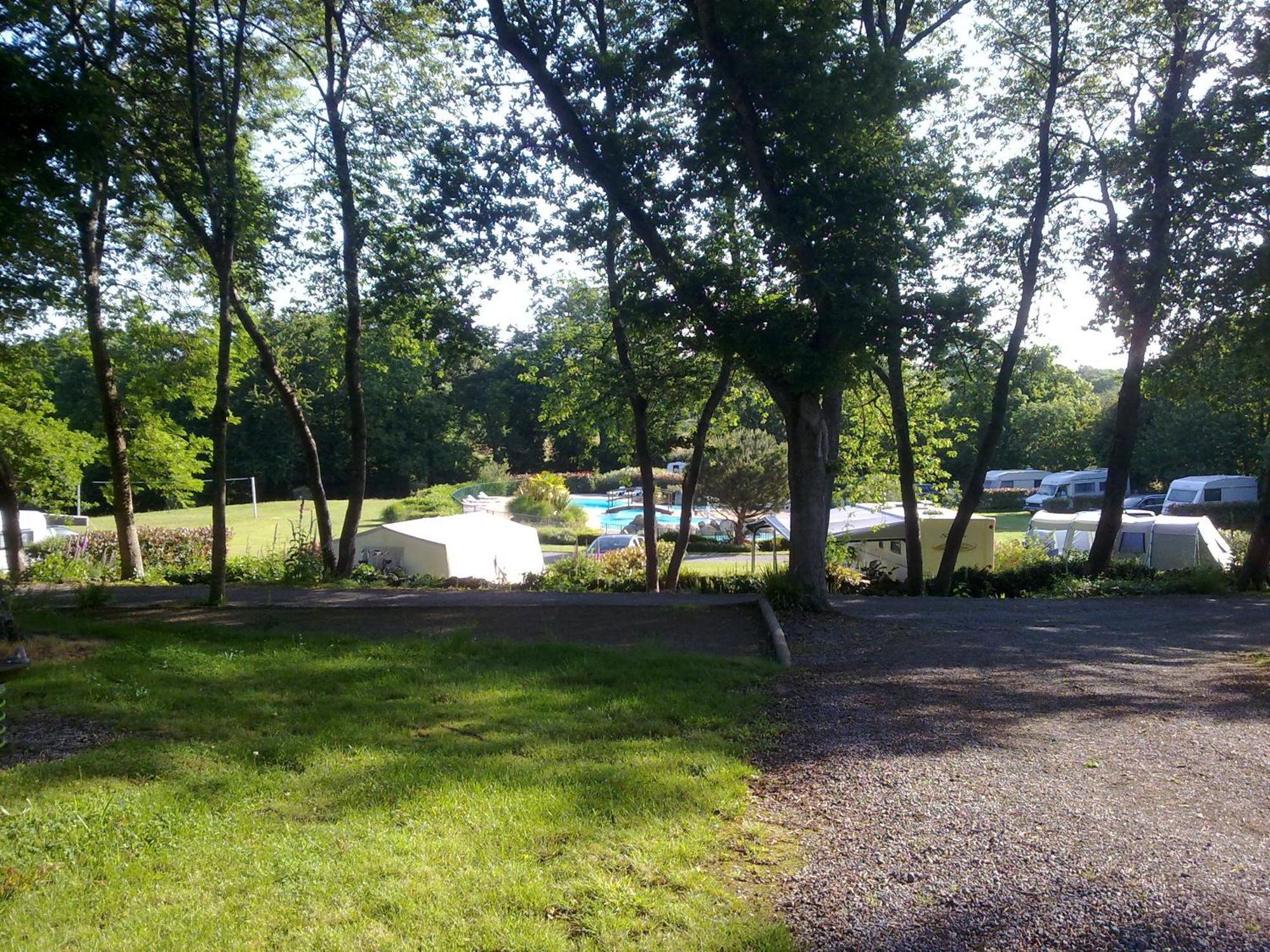 Camping Le Balcon De La Baie Saint-Marcan المظهر الخارجي الصورة